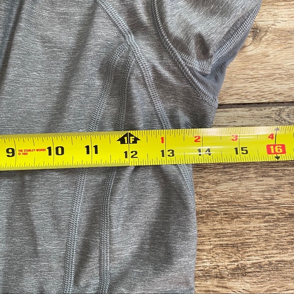 Lululemon Daily Practice Jacket heather gray Sz 2 - Picture 8 of 8